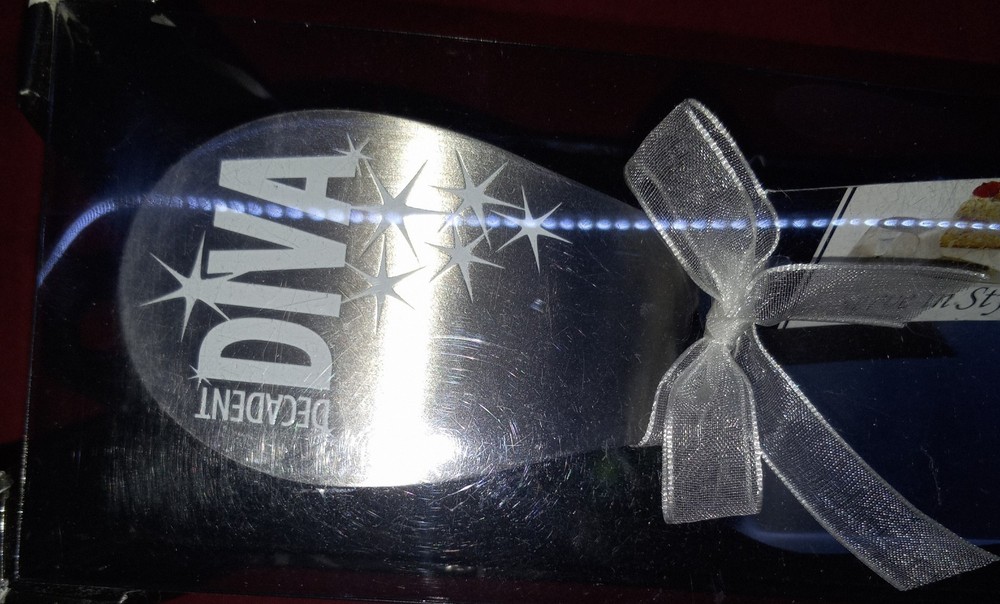 High Heel Cake Server