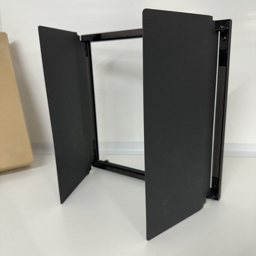 NEW Cameron 2 Leaf Barndoor 11” Square