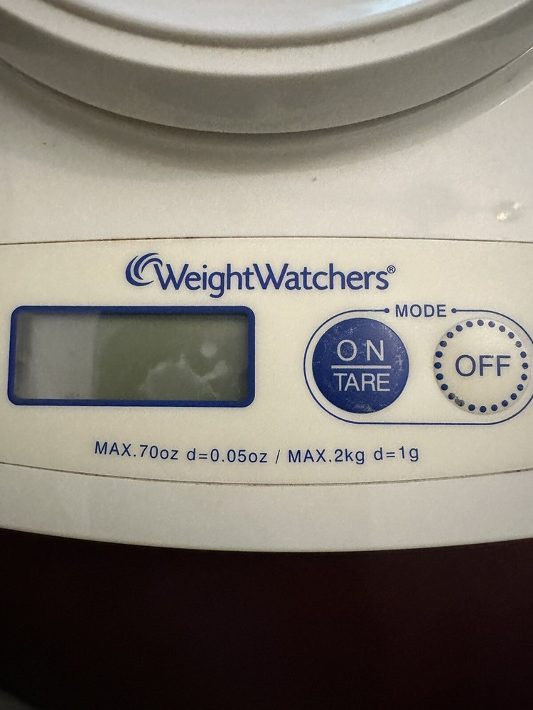 Weight Watchers Scale. White Battery Operated