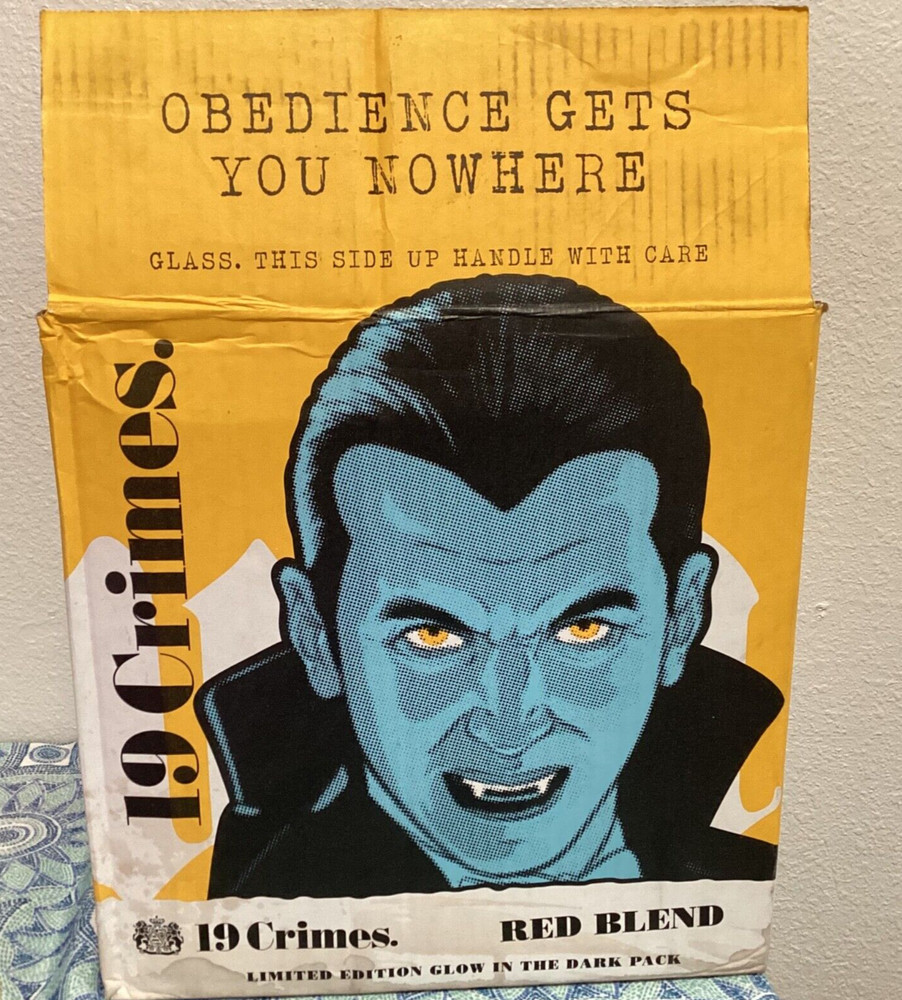 19 Crimes Universal Monsters DRACULA Wine Empty Box