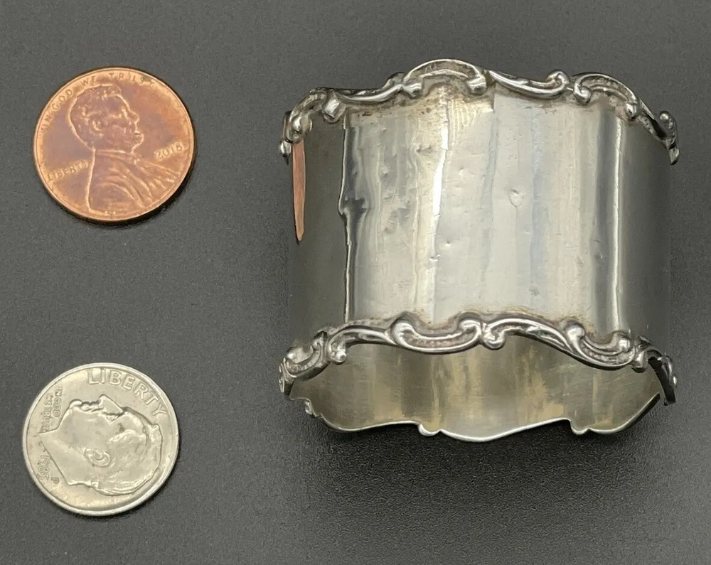 Sterling Silver Napkin Ring Name Engraved “Ray”
