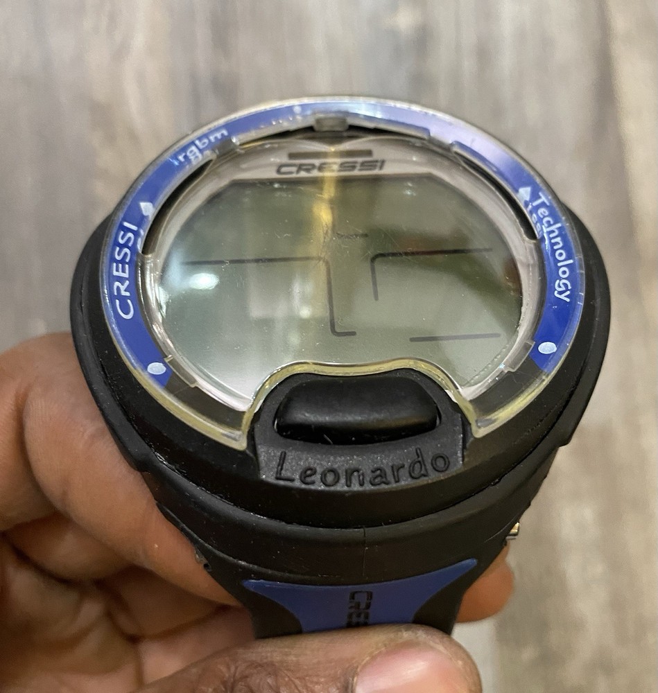 Cressi Leonardo Dive Computer Watch Scuba Diving Wrist Computer