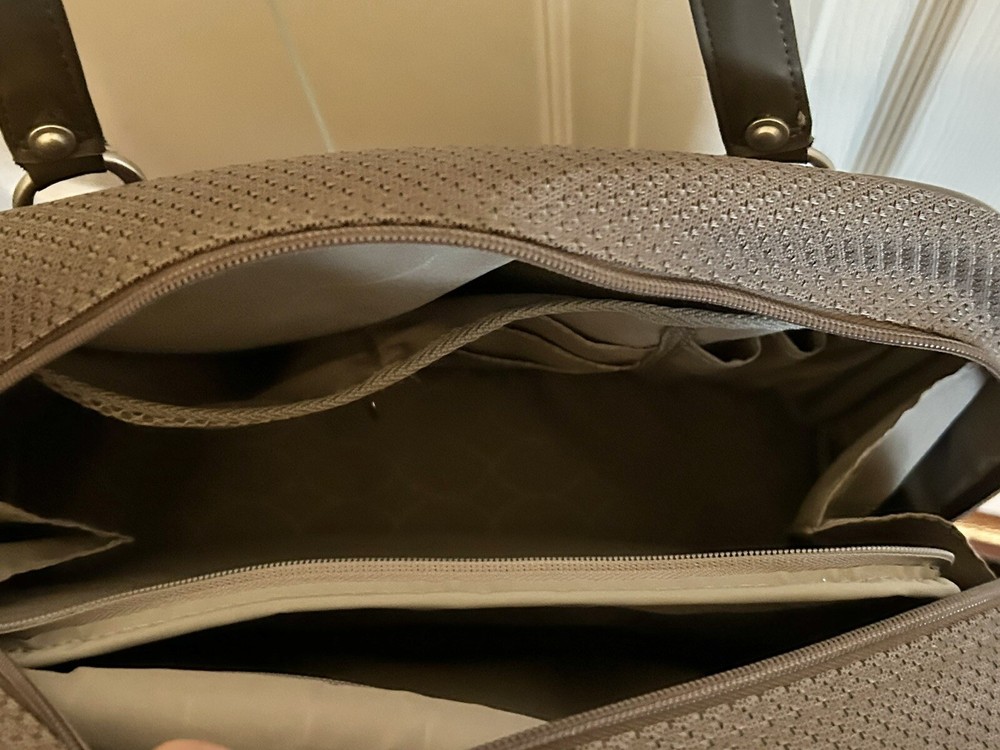 Samsonite overnight/laptop shoulder bag