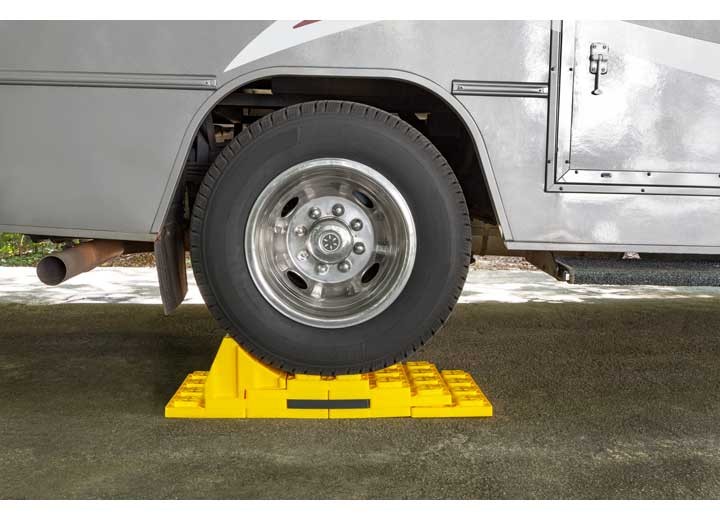 Camco 44401 Leveling Block Wheel Chock, 2 Pack