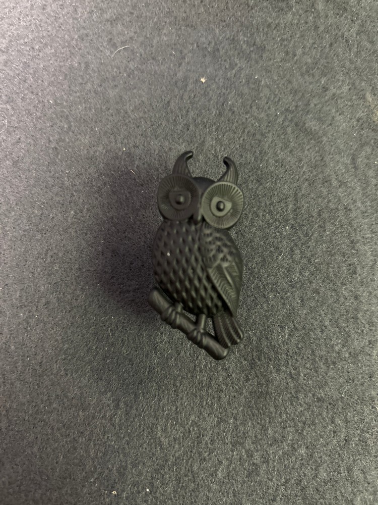 2" Matte Black Owl Knob