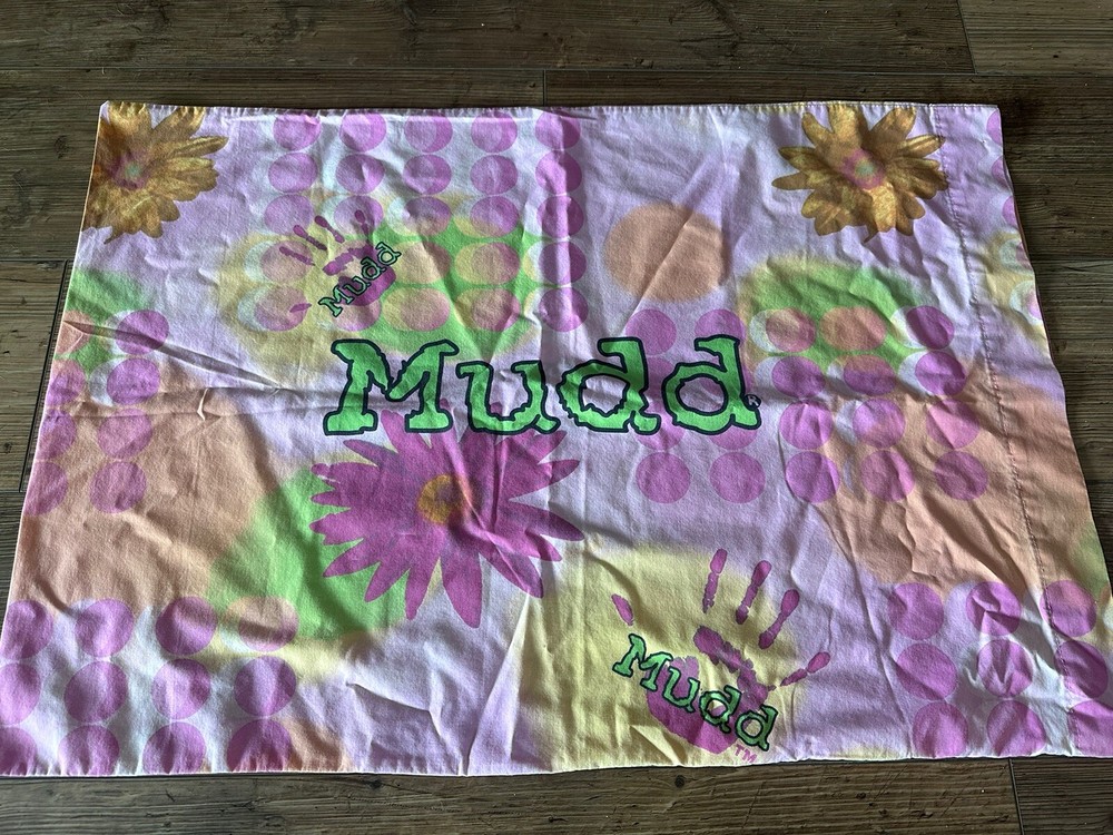 Mudd Pillowcase