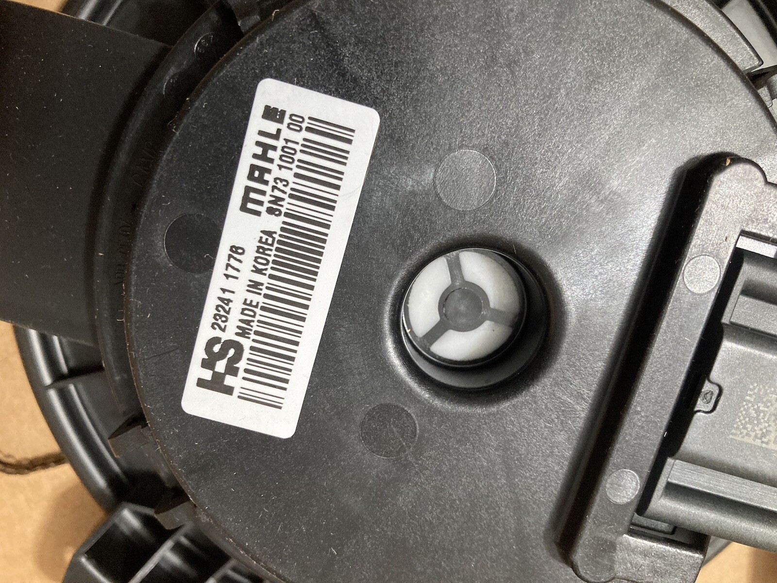 CR705002 / CR705003 GENUINE PACCAR BLOWER MOTOR ASSEMBLY OEM - NEW