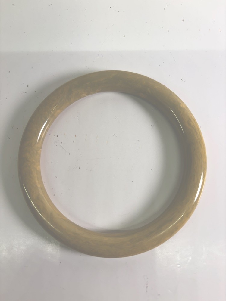 Vintage Beige Bakelite Bangle Bracelet