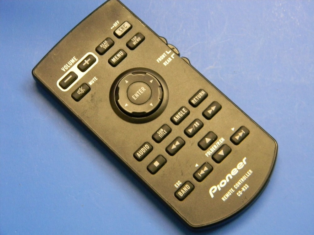 PIONEER STEREO REMOTE CONTROL CONTROLLER IN DASH CD-R33 CDR33