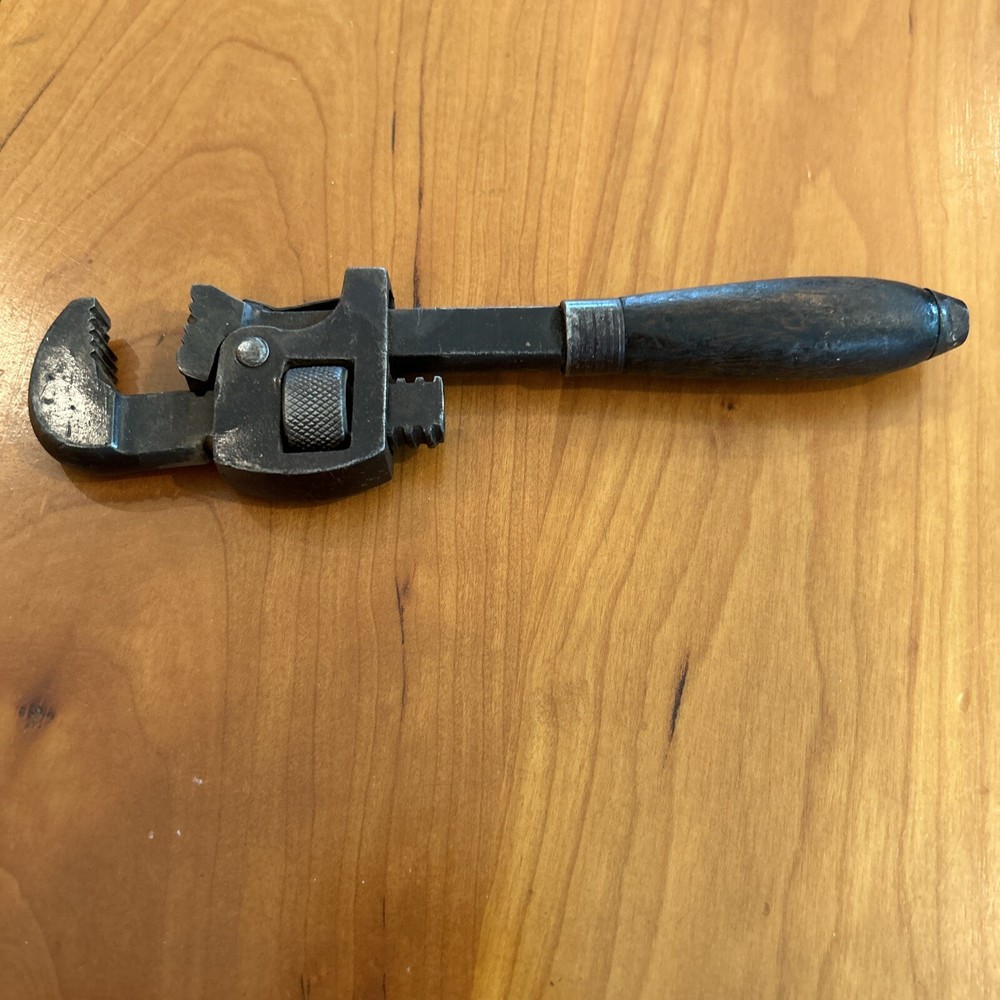 Antique Vintage Adjustable Pipe Wrench With Chip