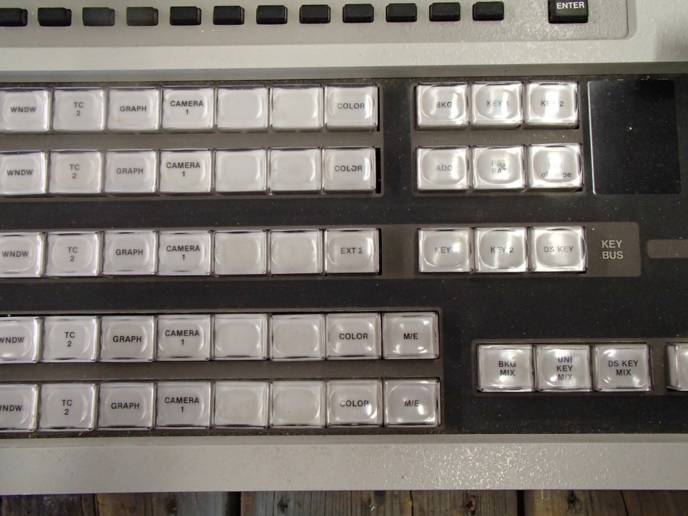 AMPEX AVC VISTA 18N Mixer