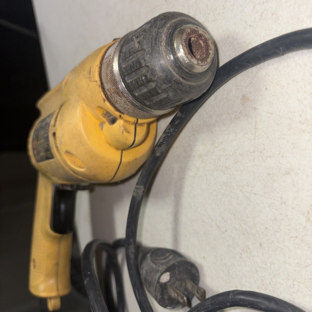 DeWALT 3/8" Electric Drill VSR D21008