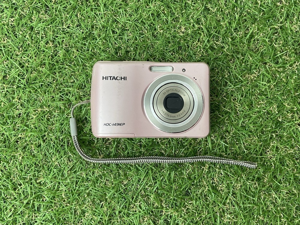 Hitachi HDC-149IE Compact Digital Camera Pink (A408)