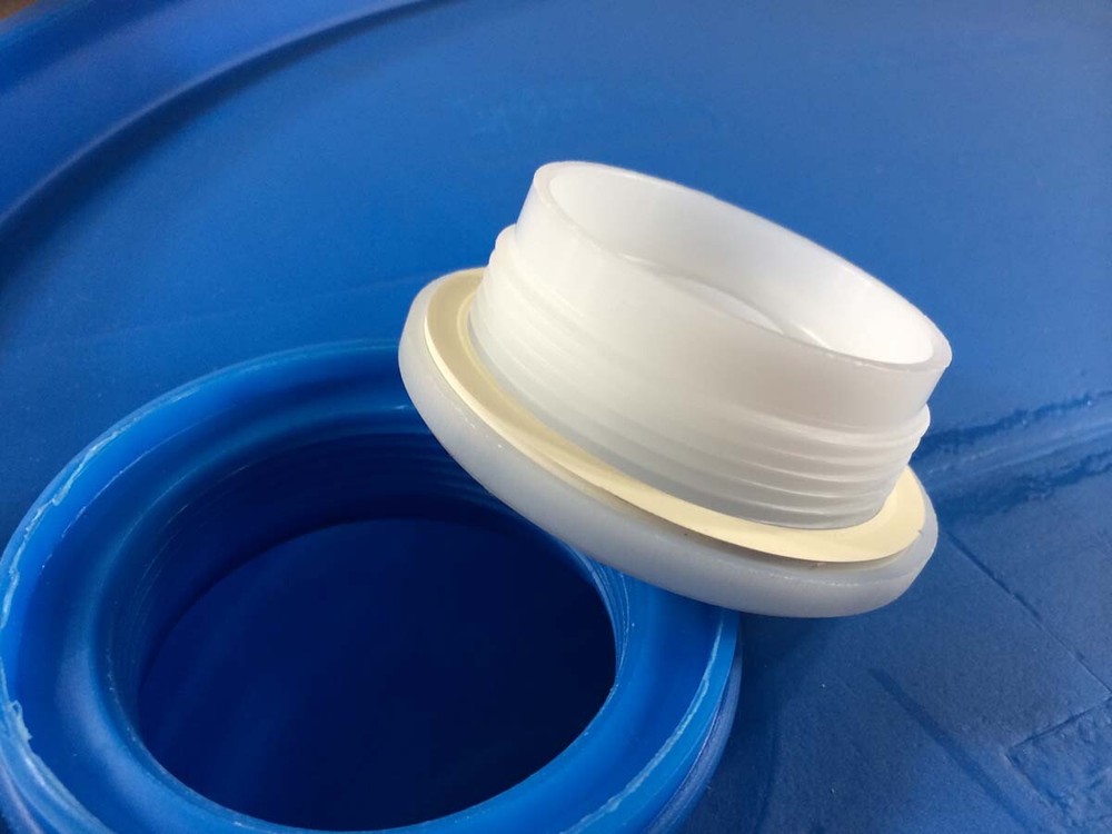 Poly Bung Cap 2" Fine & Coarse Thread Combo w faucet for Plastic Drum Barrel