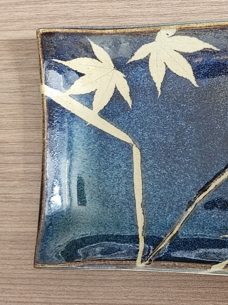 Kaleidoscaope Pottery Medium Dark Grass Patterned Blue Tray