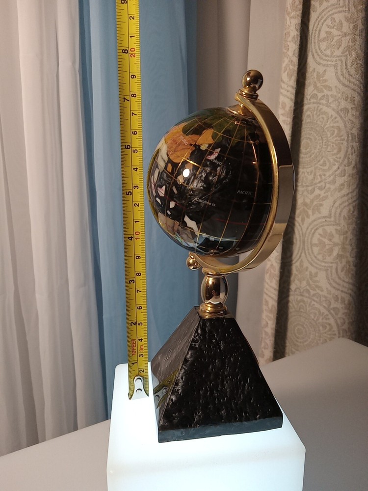 Vintage Desktop Globe With Pyramid Clock Stand