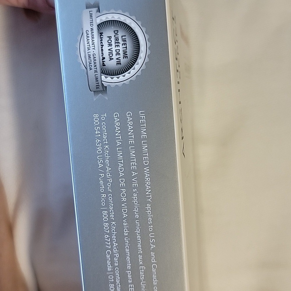 KitchenAid 7.5" Knife