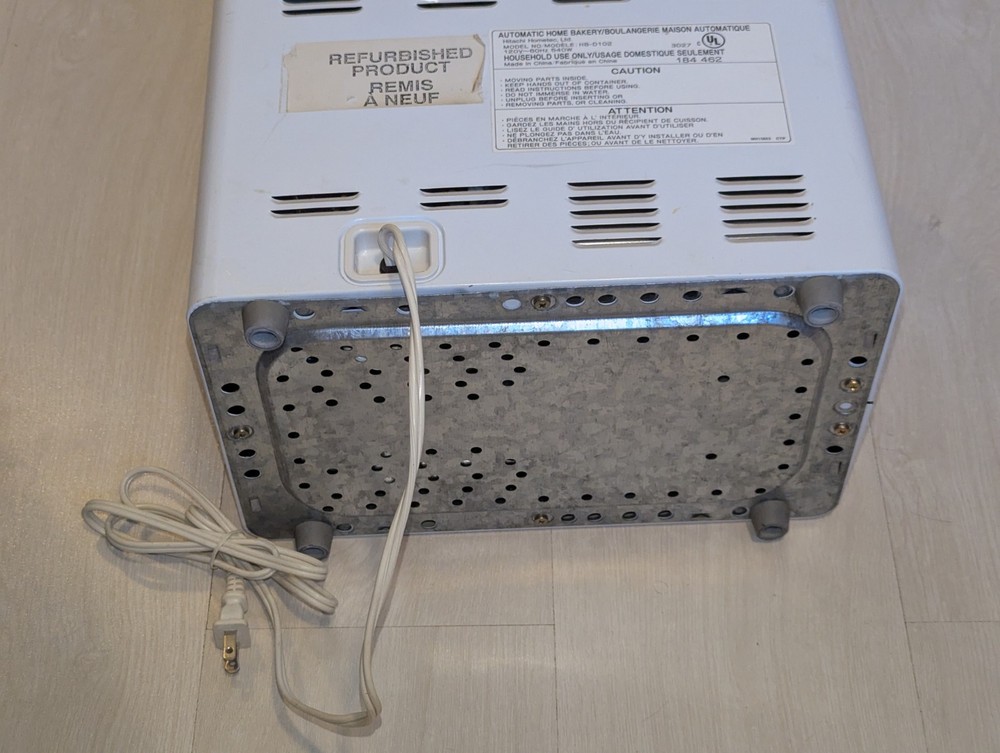 Hitachi Automatic Home Bakery Bread Maker Machine HB-D102 Tested Refurbished