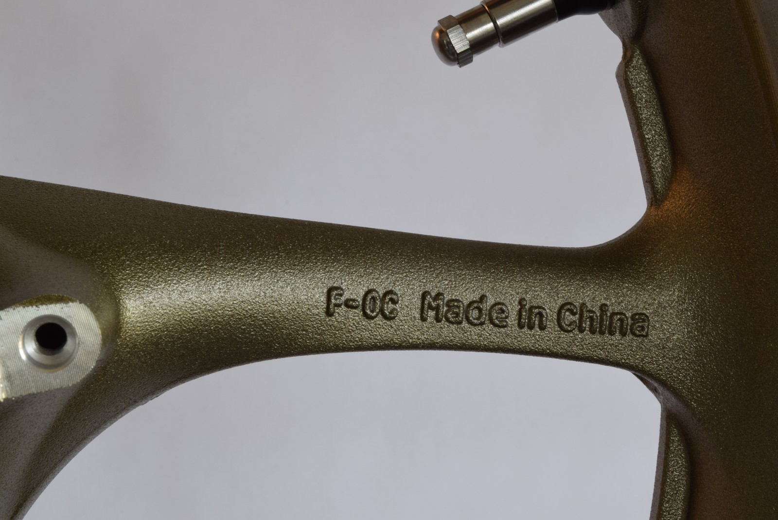 NEW GLOSS BRONZE Front Wheel Yamaha 2004-2012 R1, 03-12 R6, 06-09 R6S & FZ1 Rim