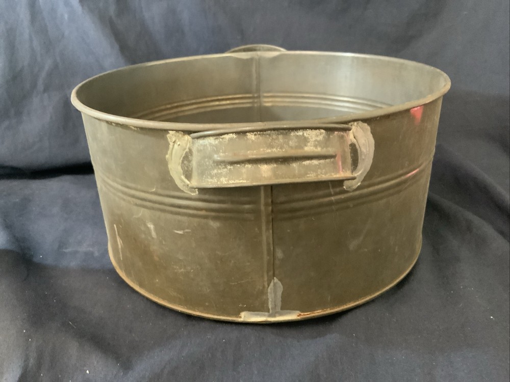 Galvanized Sifting Pot Strainer With Handles