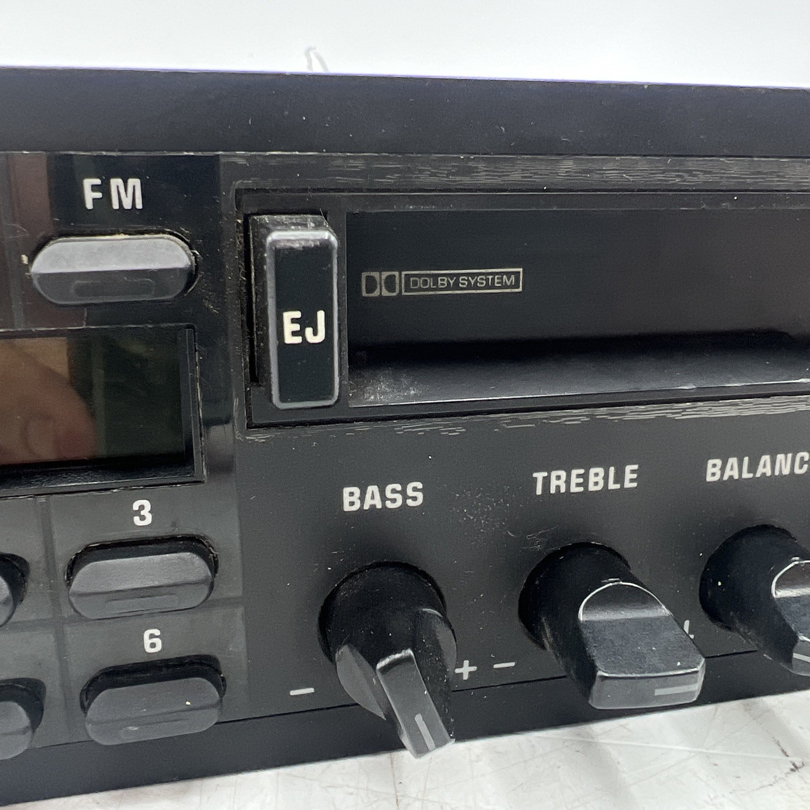 87-97 Ford Radio AM FM Stereo Cassette Mustang Escort Thunderbird Capri