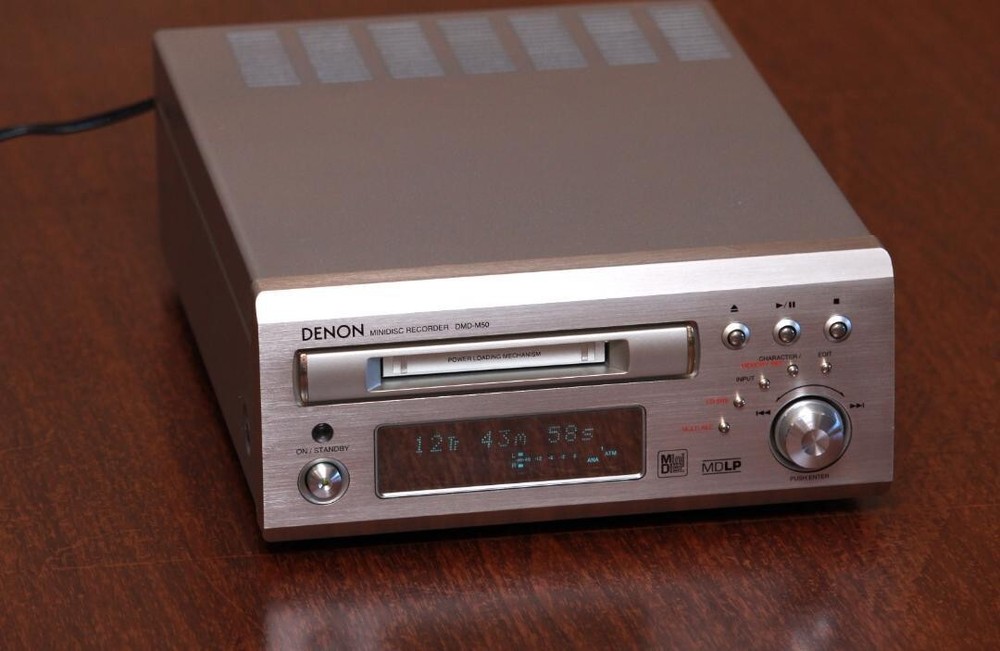 DENON DMD-M50 MD deck Mini disc player MD Deck Recorder 2001 Japan Used