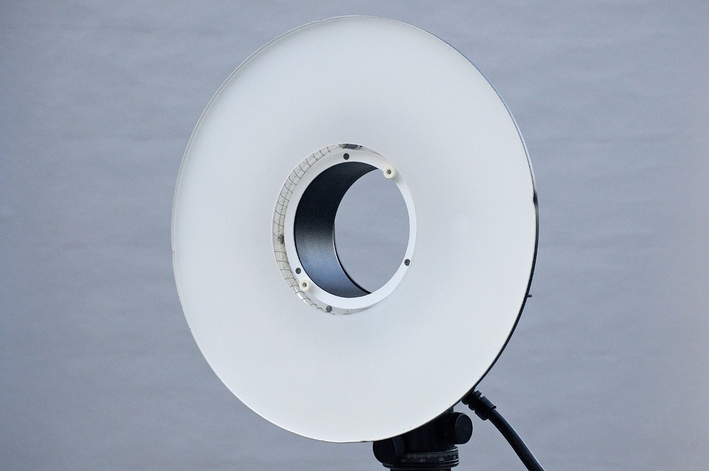 Bowens Ring Flash, 15" Diffuser, Camera Bracket, for Speedotron Black Line