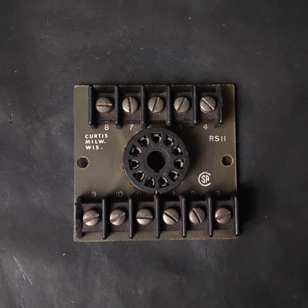 CURTIS RS11 RELAY SOCKET ($14 OBO)