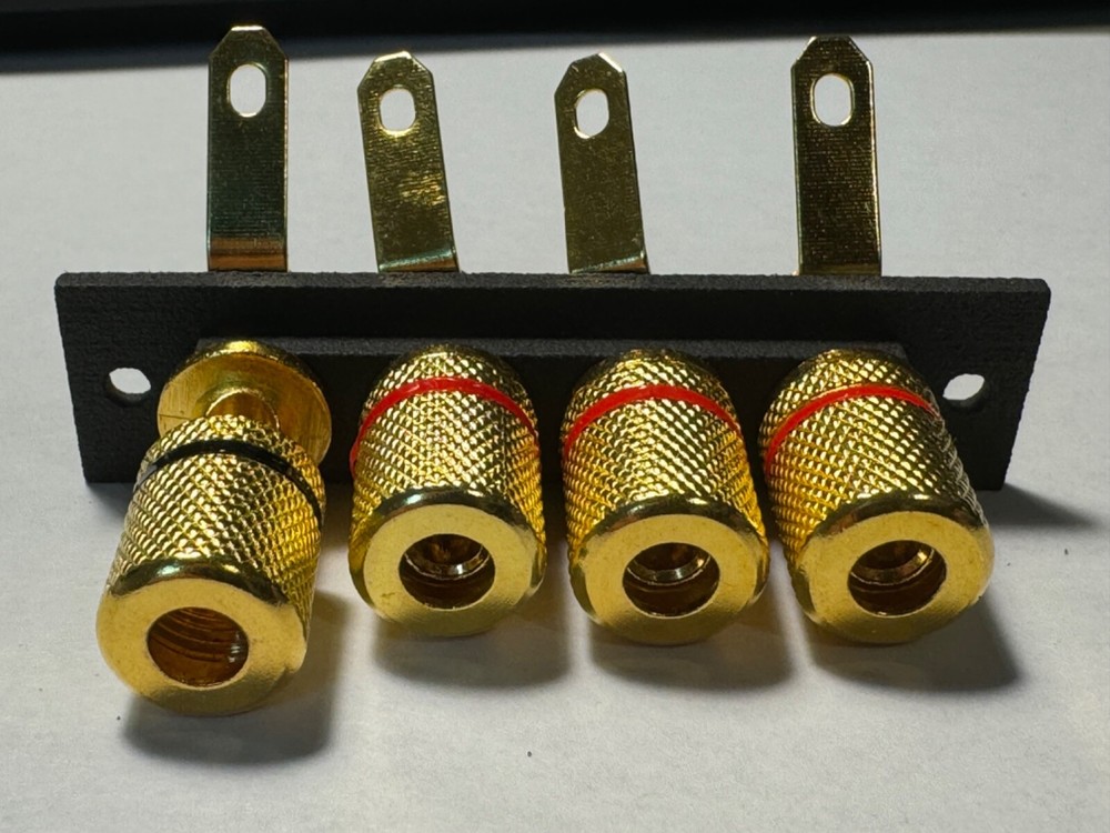Speaker terminals, binding posts for Fisher receiver