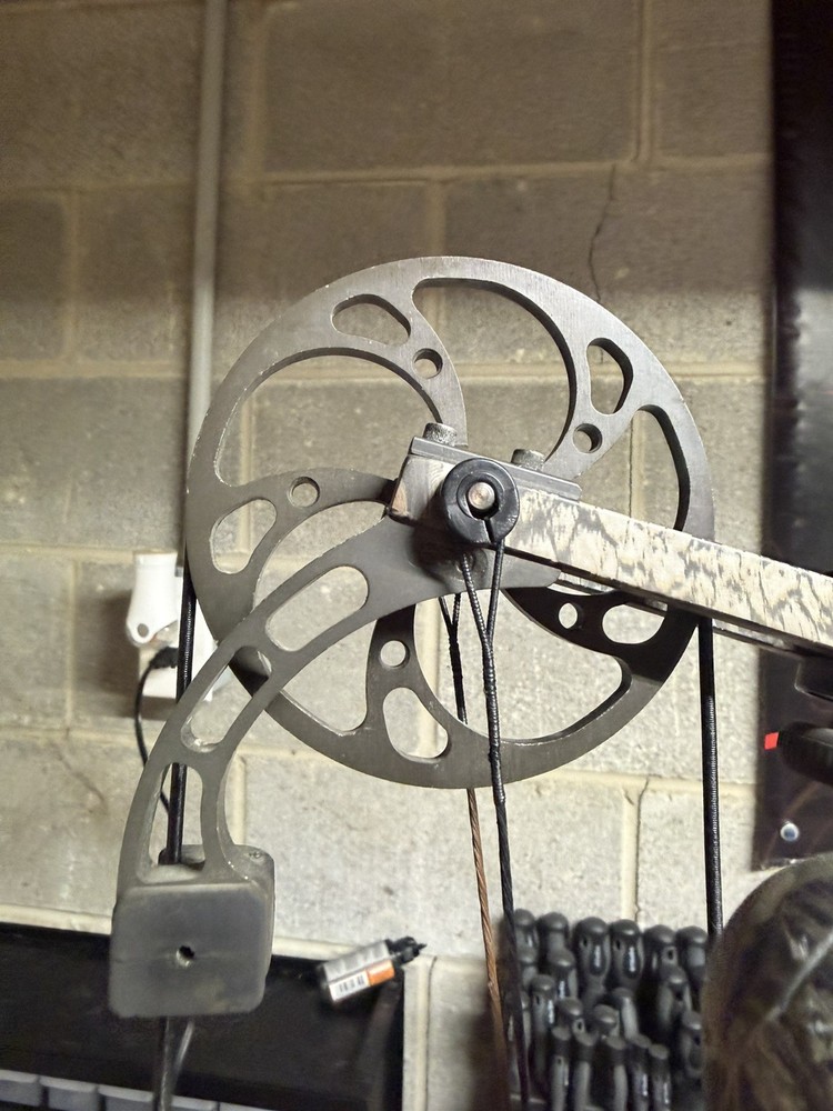 Mathews Switchback Compound Bow