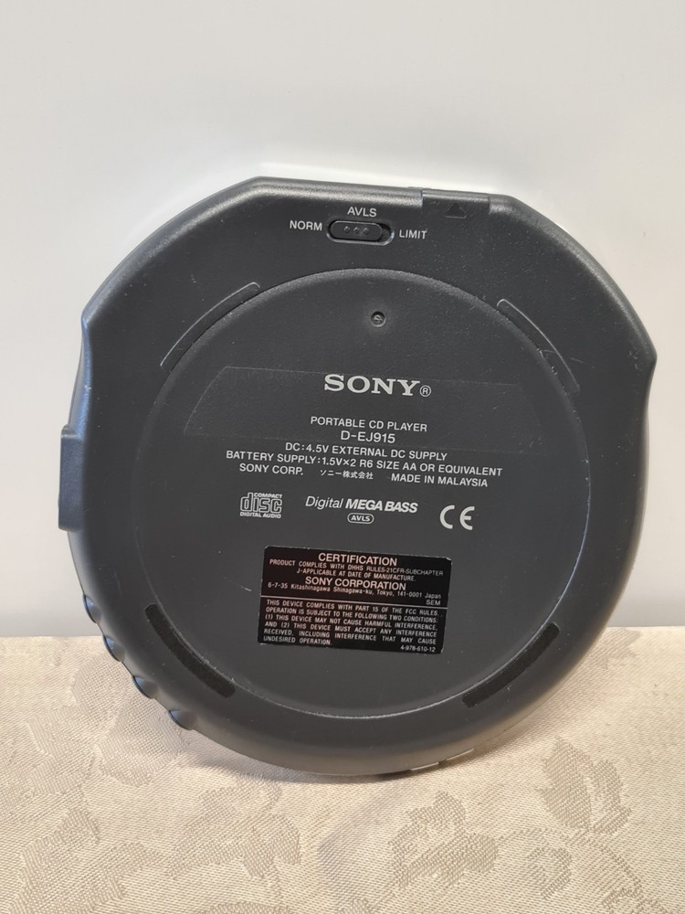 SONY Walkman D-EJ915 CD Player & Battery Case