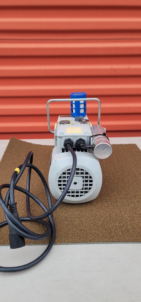 Edwards E2M1.5 Rotary Vane Vacuum Pump