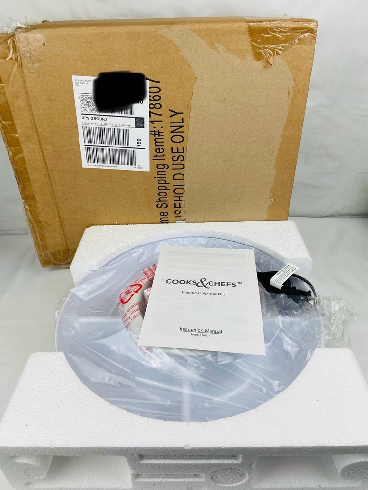 NEW in Box Electric 4 Section Chip & Dip Warming Serving Tray 13” Entertaining