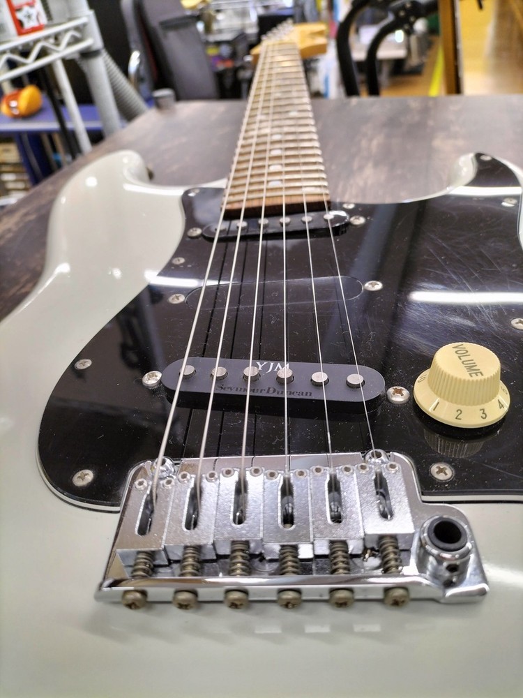 Combat Custom Stratocaster Type Electric Guitar Used