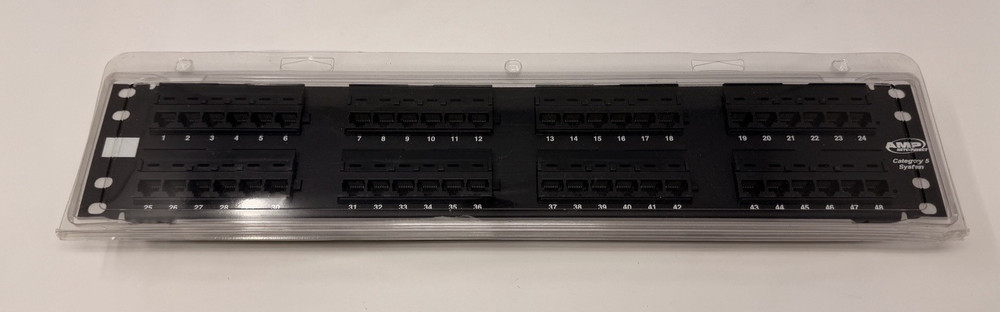 AMP NetConnect Universal Wiring Cat 5E 2U 48 Port Patch Panel