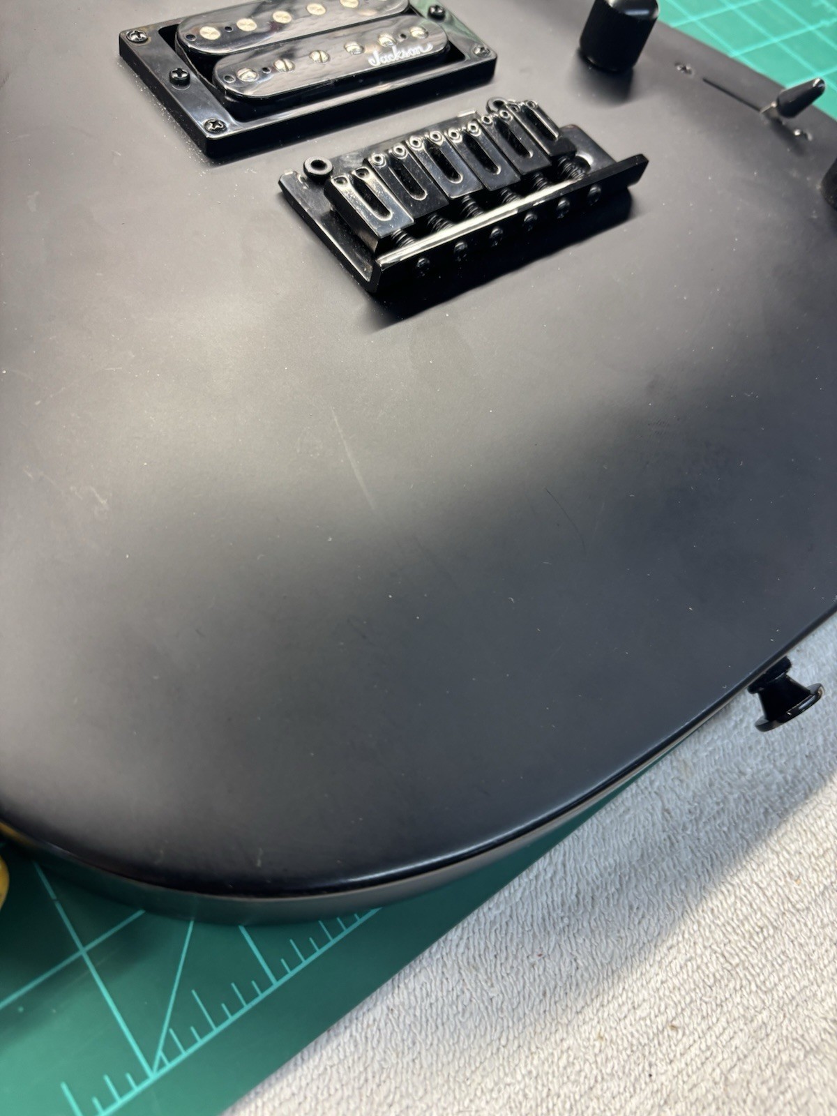 Jackson JS22 Dinky Body Satin Black Finish Loaded