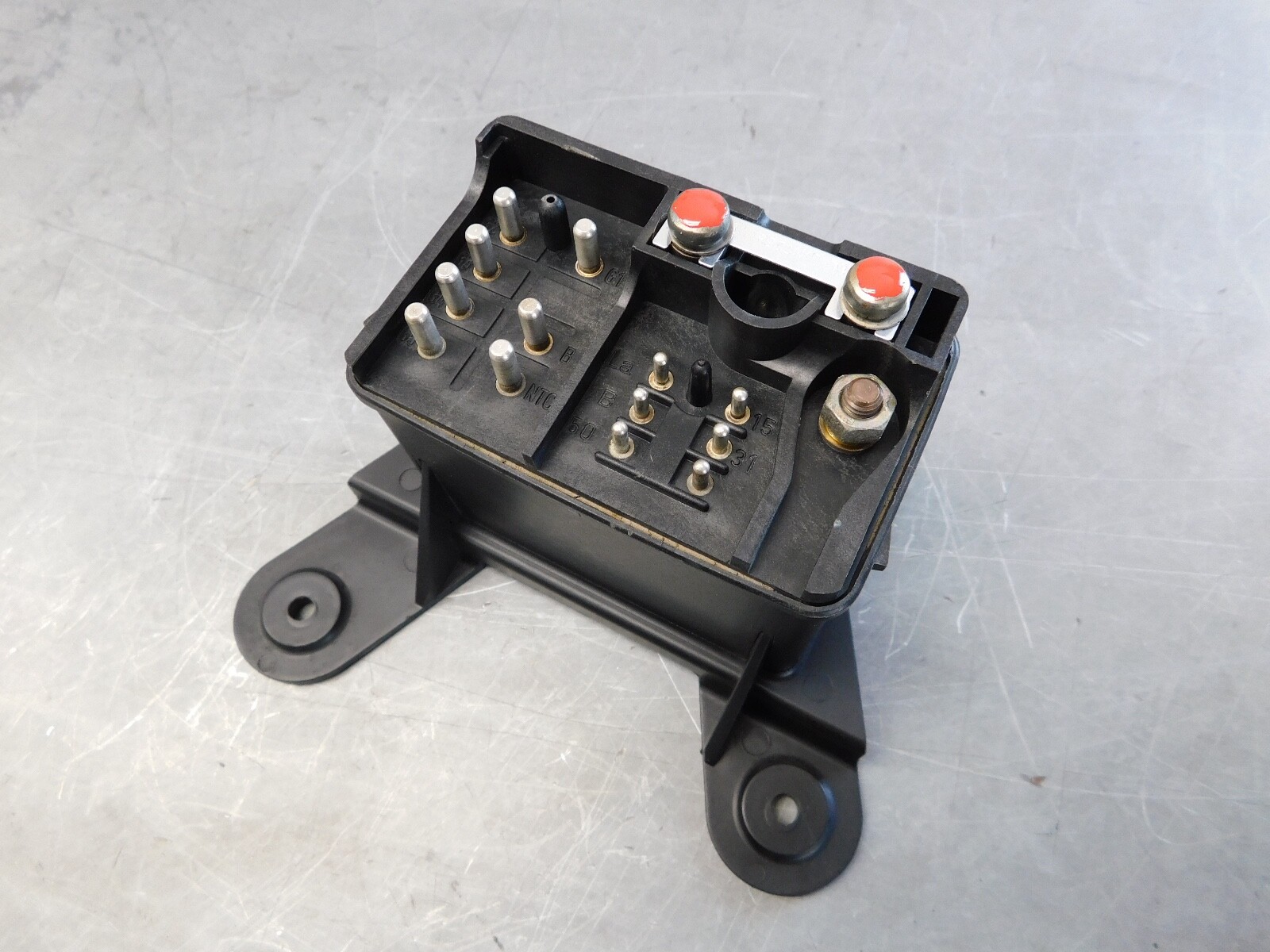 116 123 300D 300CD 300SD 300TD GLOW PLUG RELAY DIESEL 0015457832 REMANUFACTURED