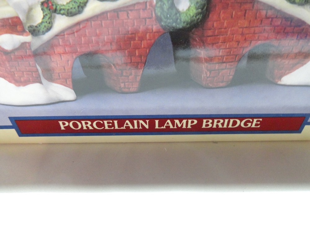 LEMAX PORCELAIN LAMP BRIDGE 1992🌟