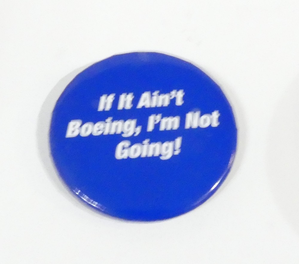 BOEING PINBACK BUTTON