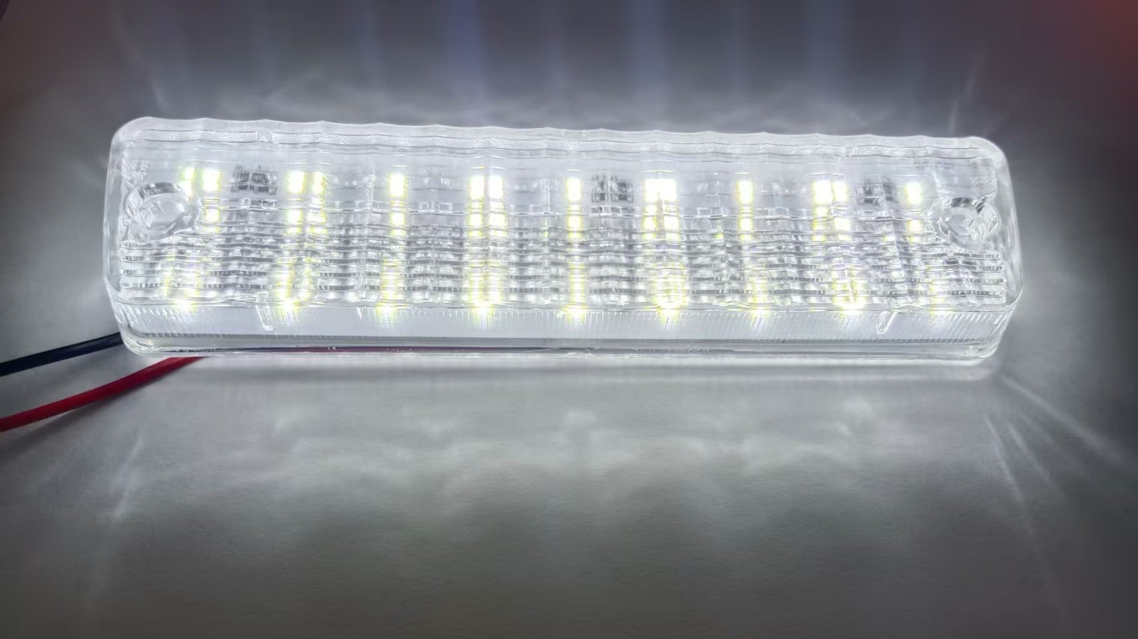 Free Ship LED Bed Cargo Lamp Light Lens For 1973-1993 Chevrolet GMC Pickup Truck