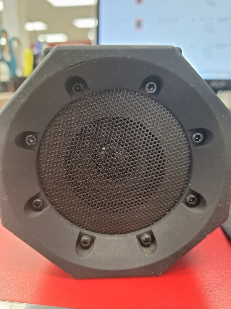 BERKSHIRE TOUCH SPEAKER BOOMBOX