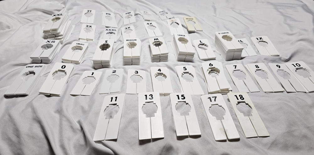 212 piece clothes rack size dividers square shape various sizes