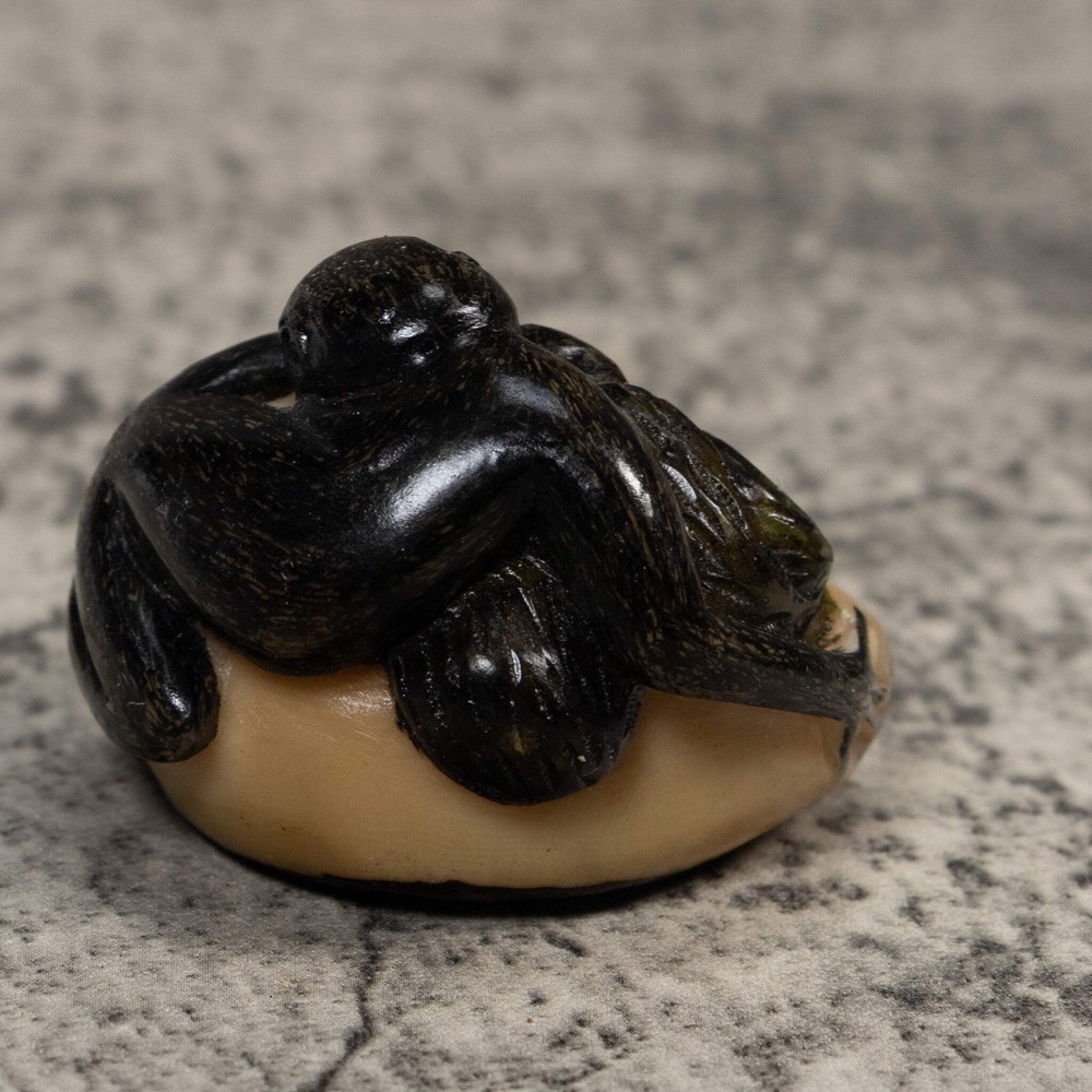 Black Howler Monkey Tagua Carving