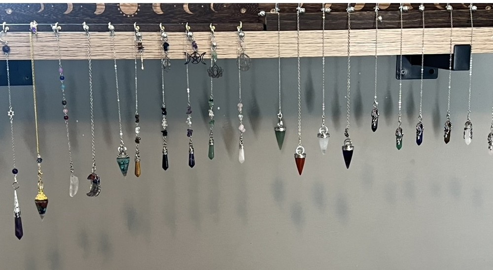 7 Chakra Hexagonal Divination Pendulum, Crescent moon Pendulum, Chakra Cresenvr