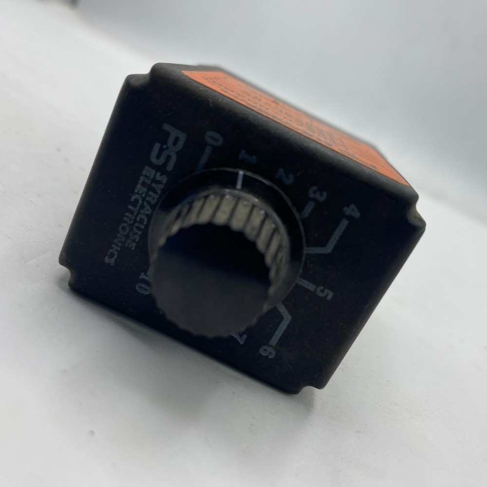 PS SYRACUSE ELECTRONICS TTNR / D-00300 TIME DELAY RELAY 1 SEC 115VAC/DC