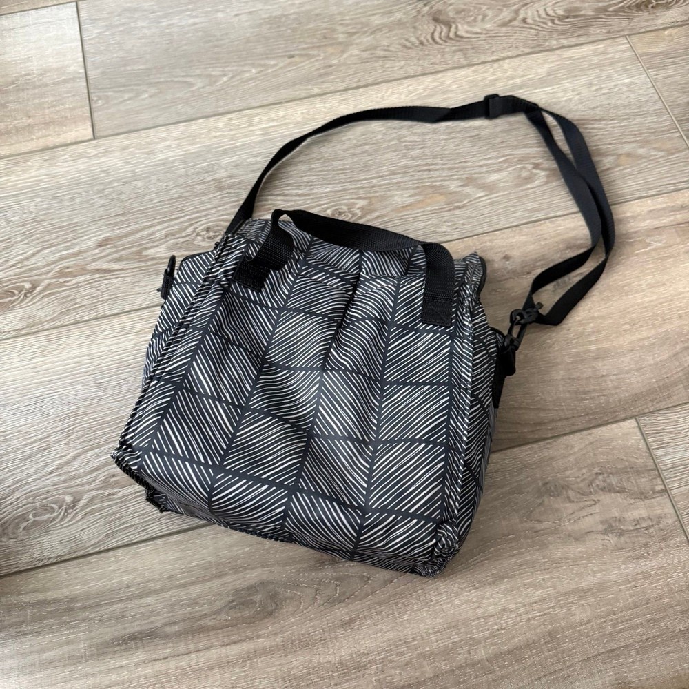 Thirty-One Zip Top Lunch Bag