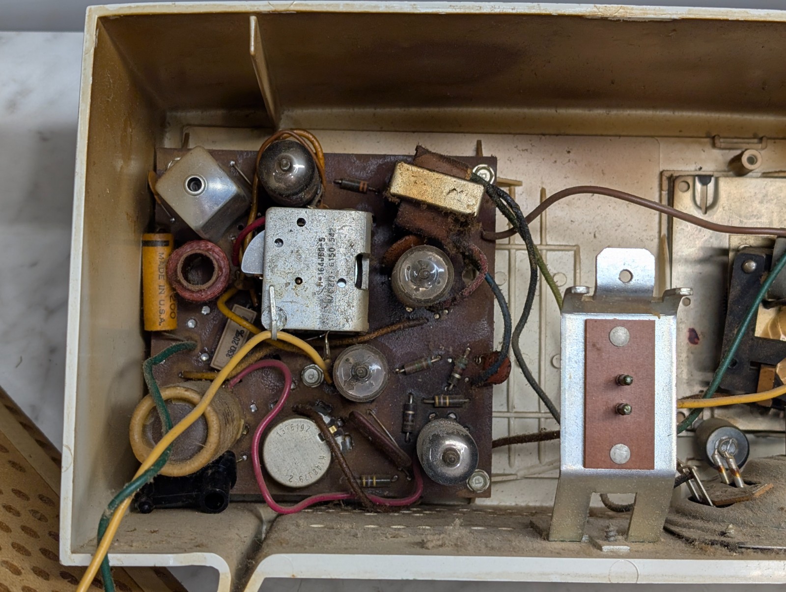 General Electric Model C-402A Tube Radio Clock AM GE Vintage MCM White