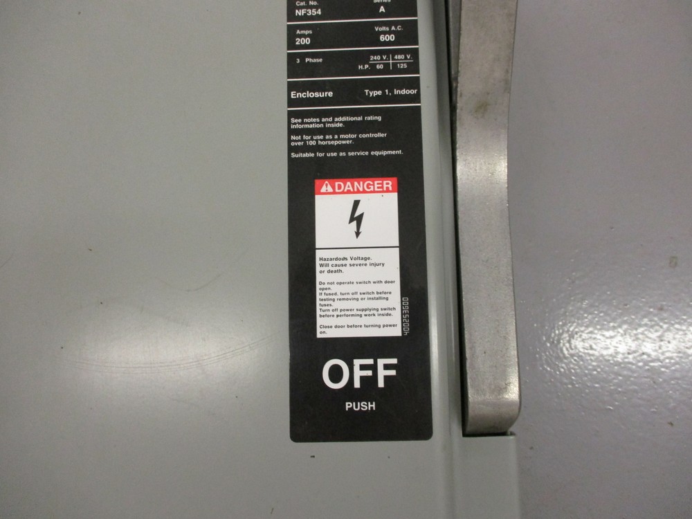 SIEMENS I-T-E NF-354 SERIES A SWITCH ENCLOSURE TYPE 1