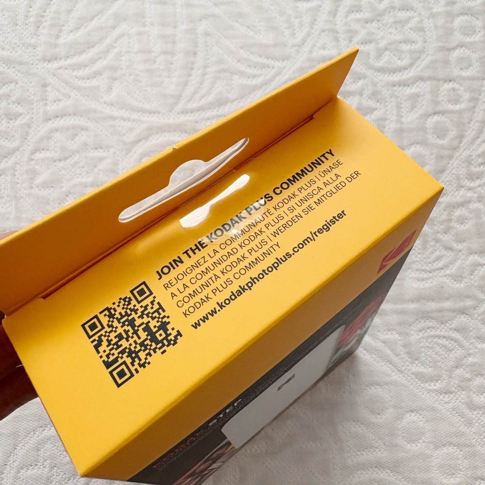 Kodak Step Instant Mobile 2"x 3" Photo Printer, White