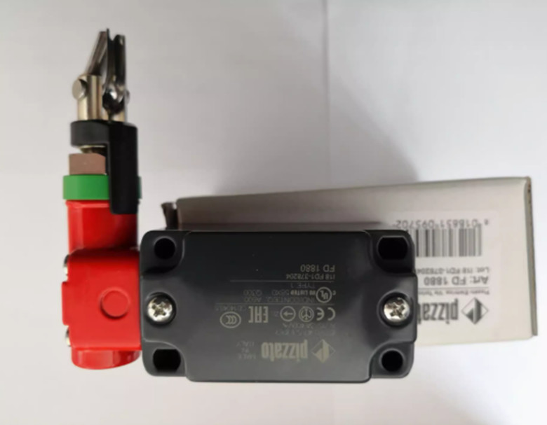 pizzato Cable switch FD 1880